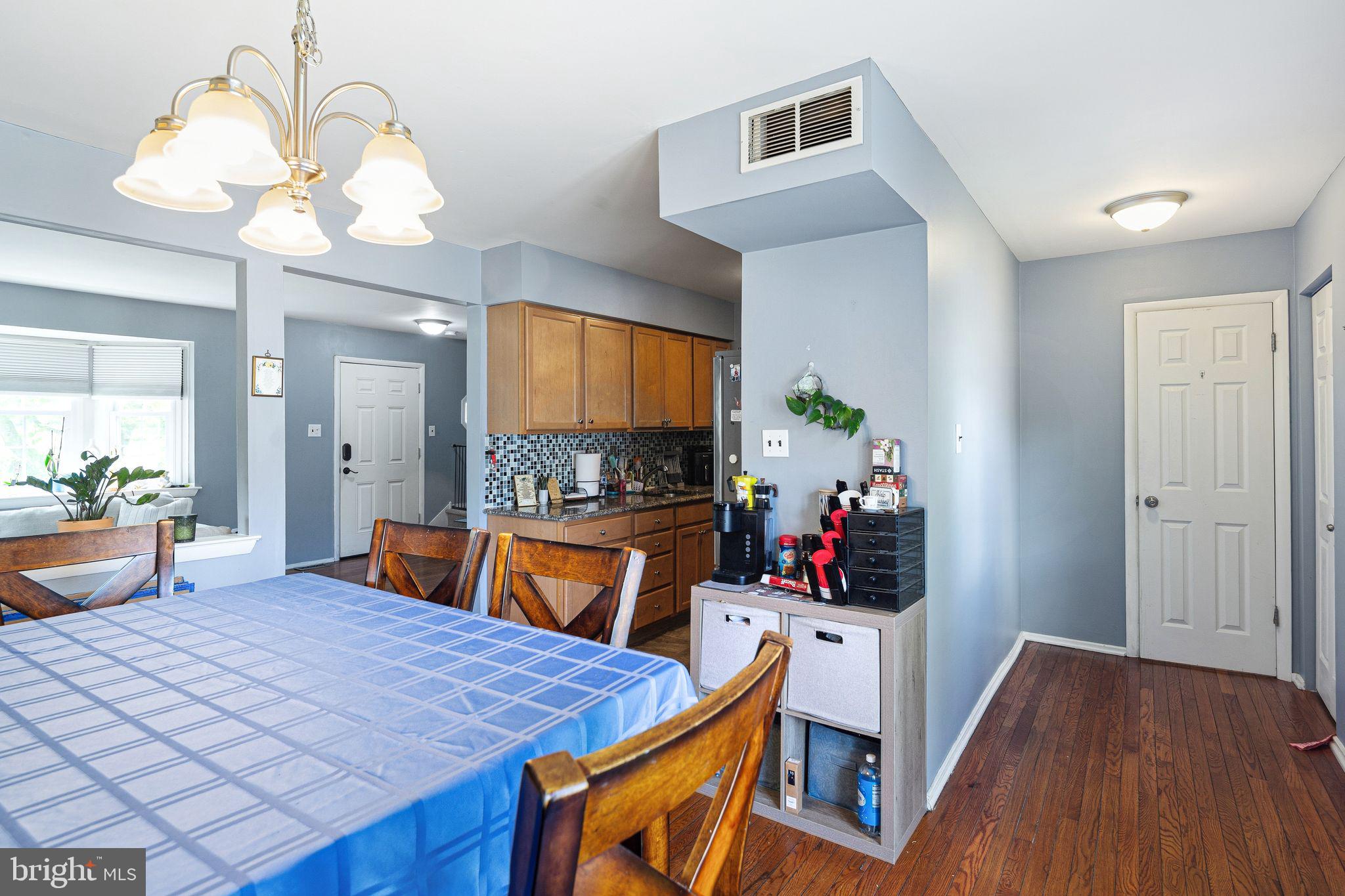 4 FAIRWAY BOULEVARD