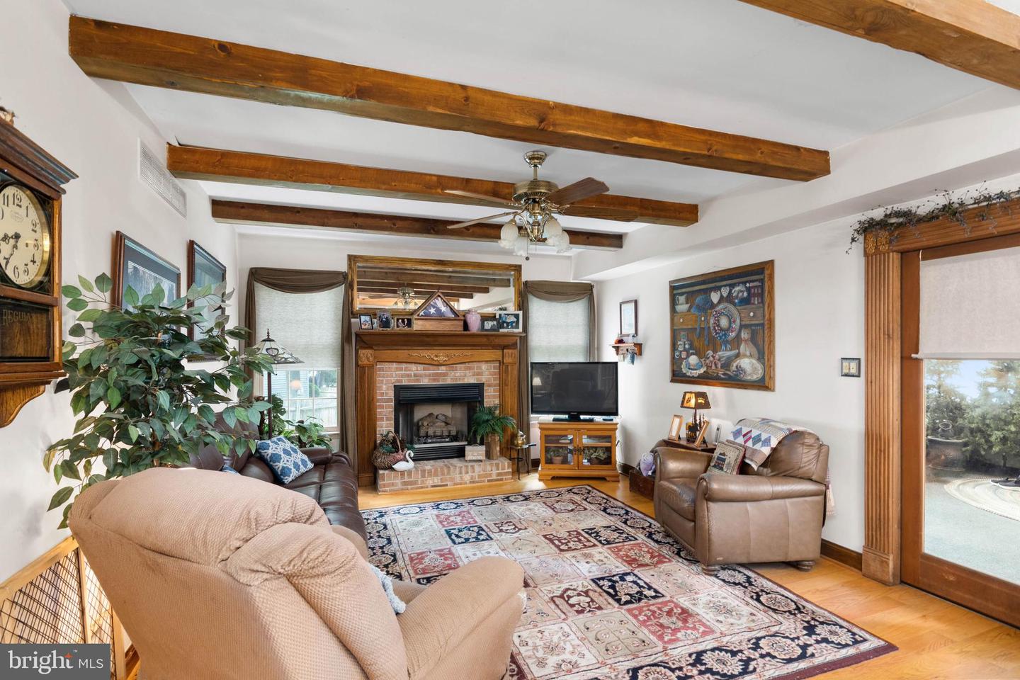16 Cypress Ct