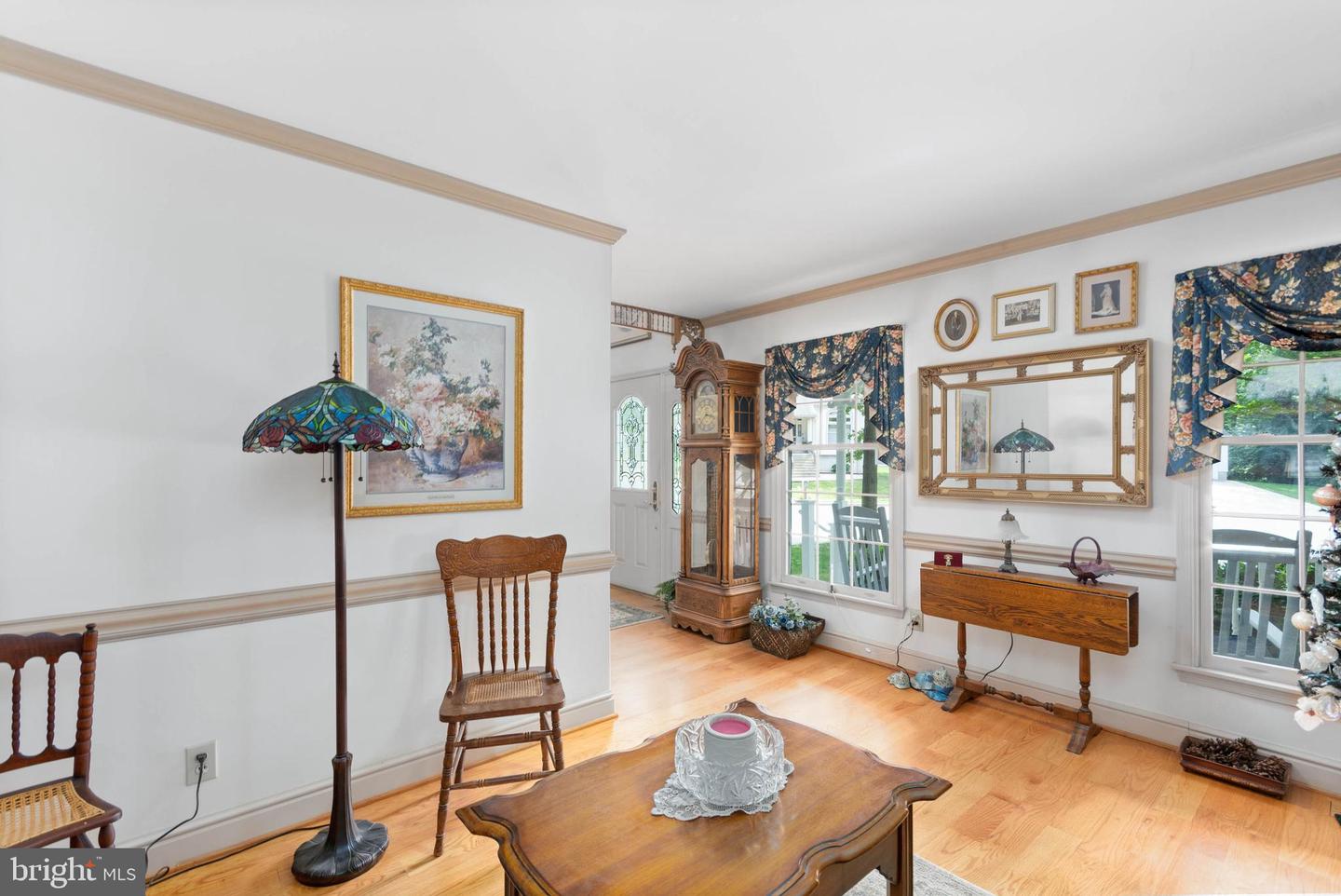 16 Cypress Ct
