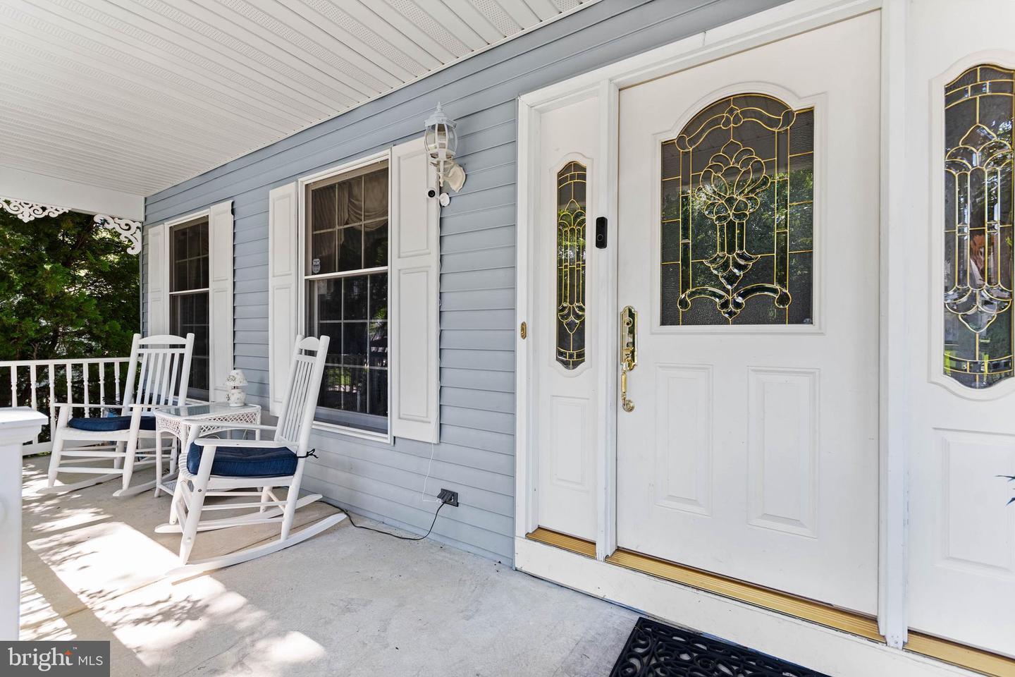 16 Cypress Ct