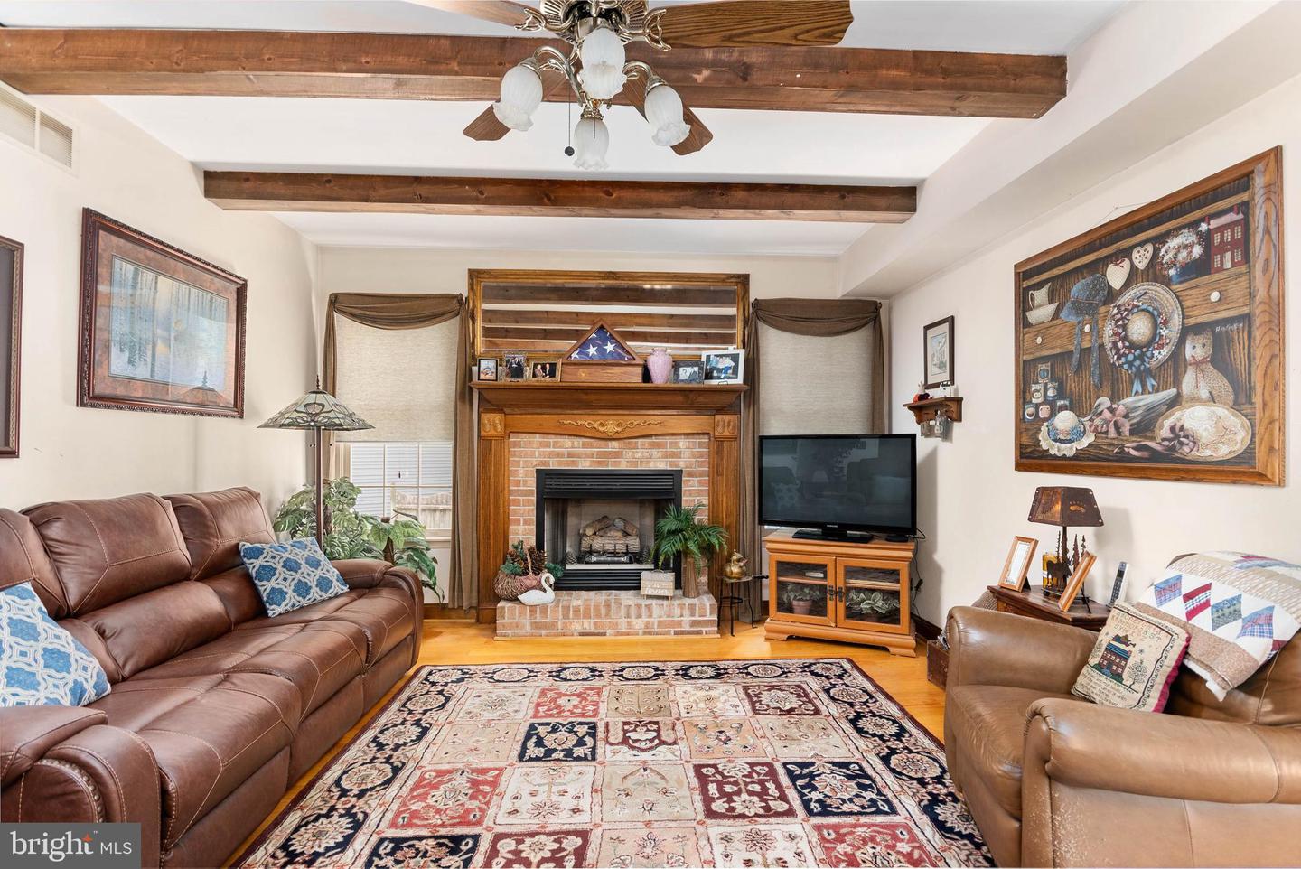 16 Cypress Ct
