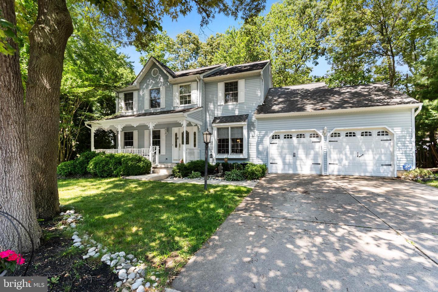 16 Cypress Ct