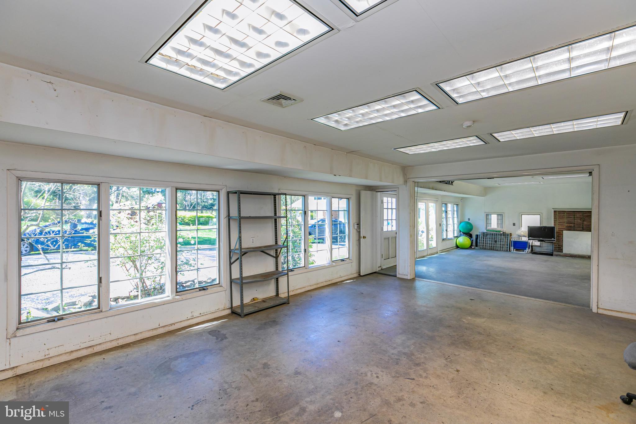 1203 Canal Rd