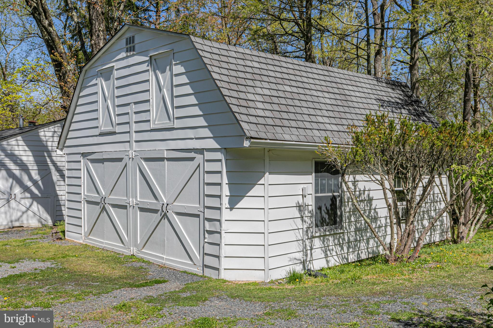 1203 Canal Rd