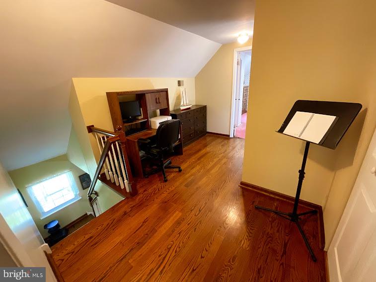 444 Wood Ct