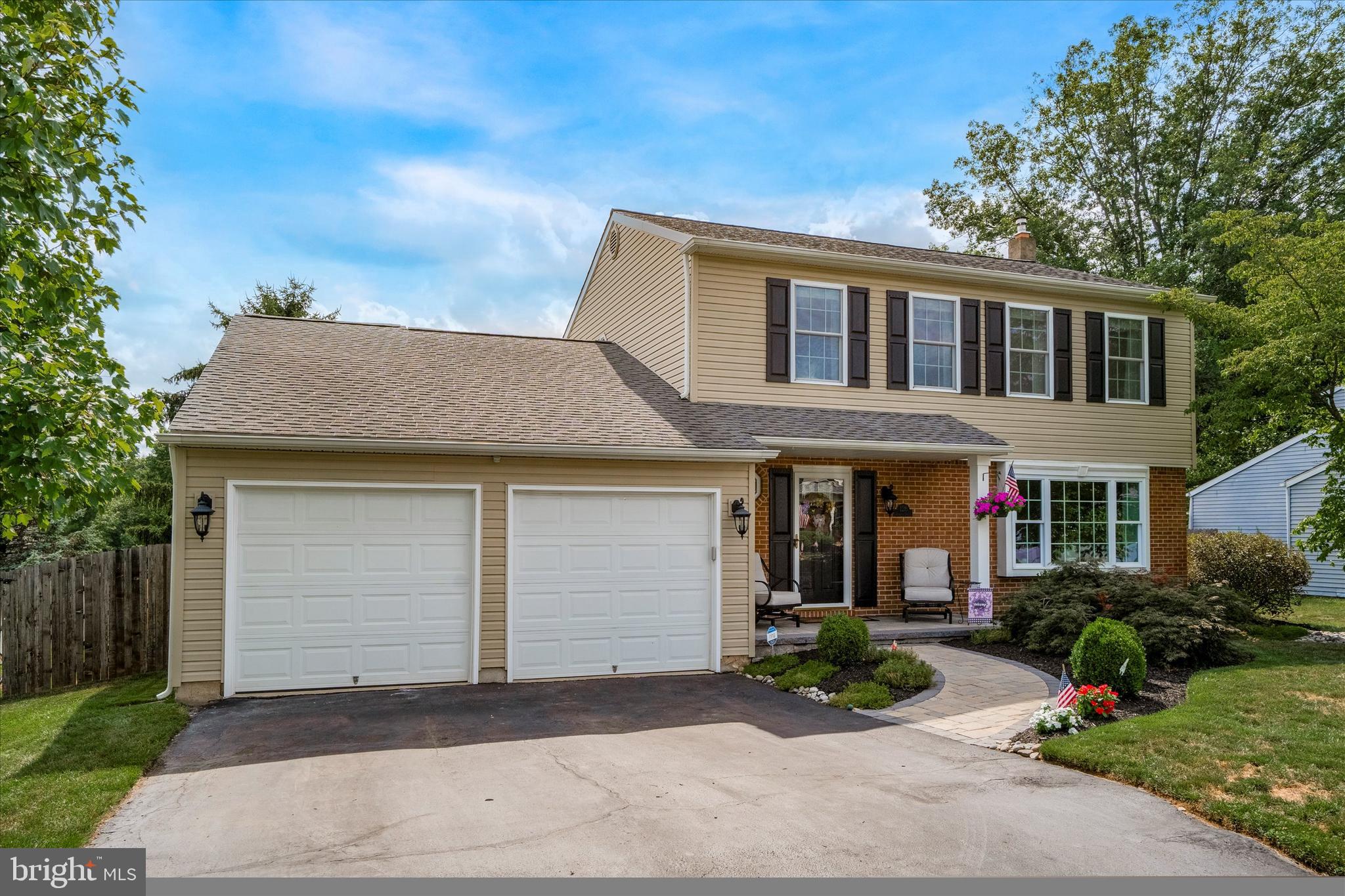 126 Hampton Dr