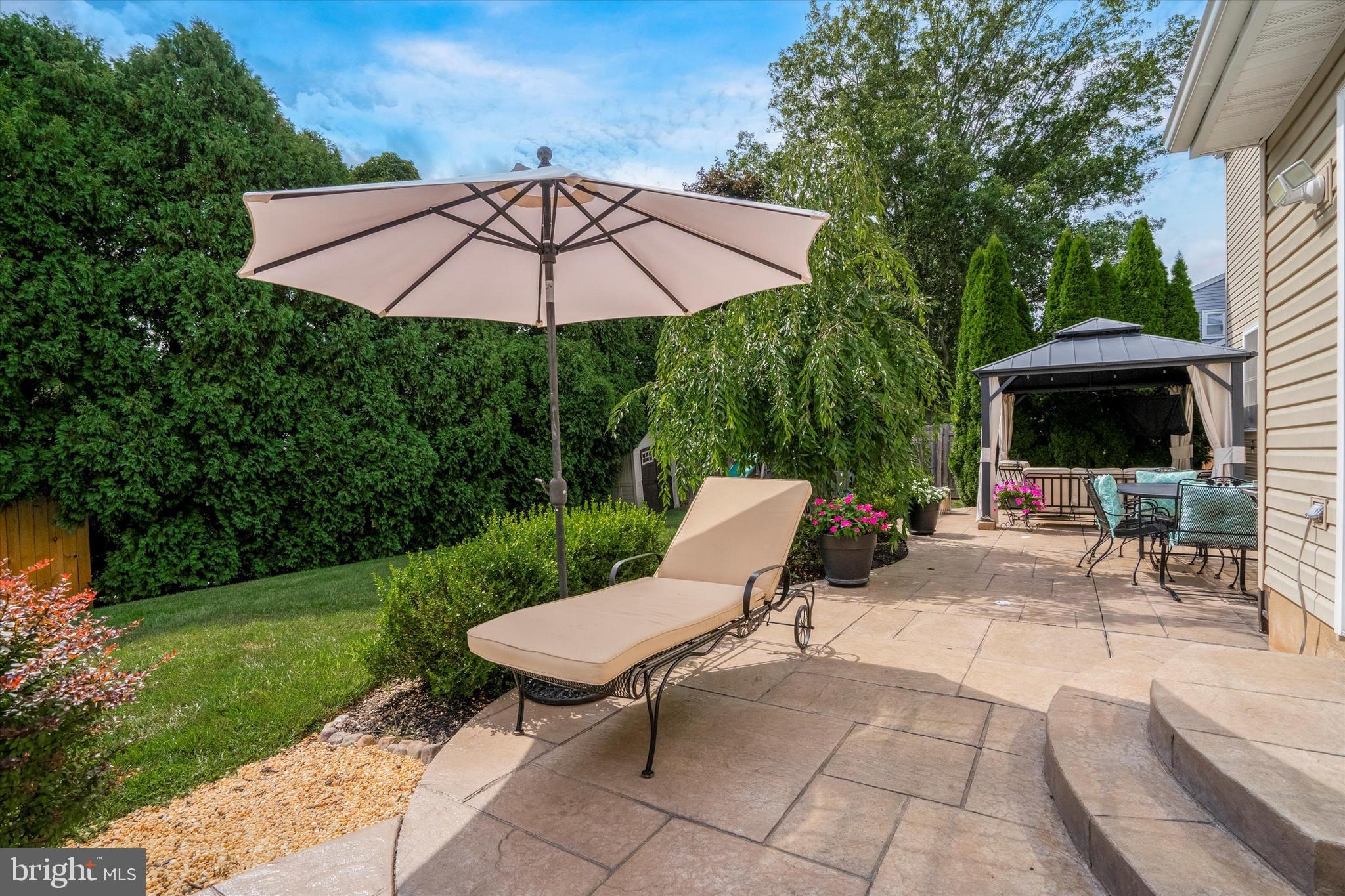 126 Hampton Dr
