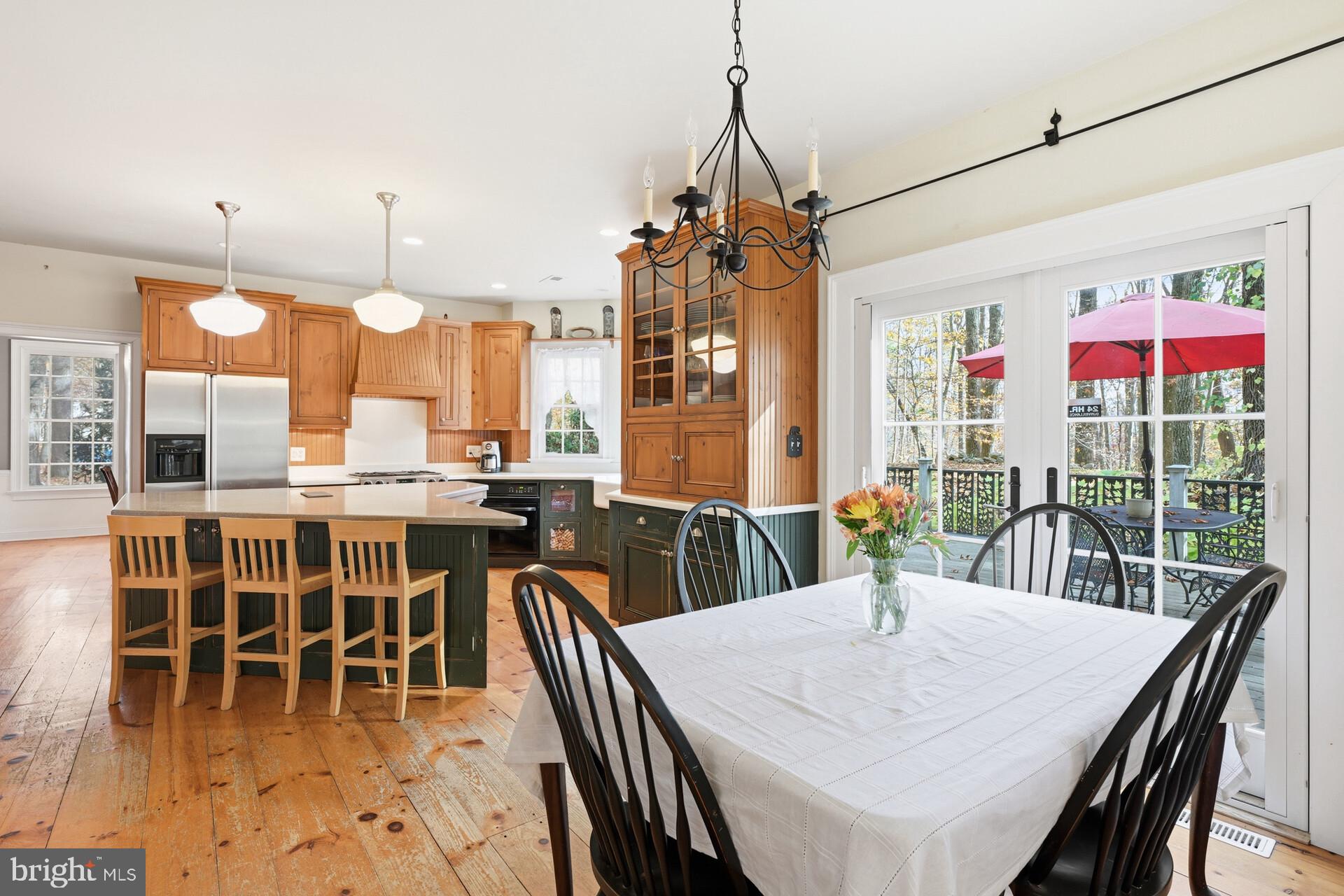 6950 UPPER YORK ROAD