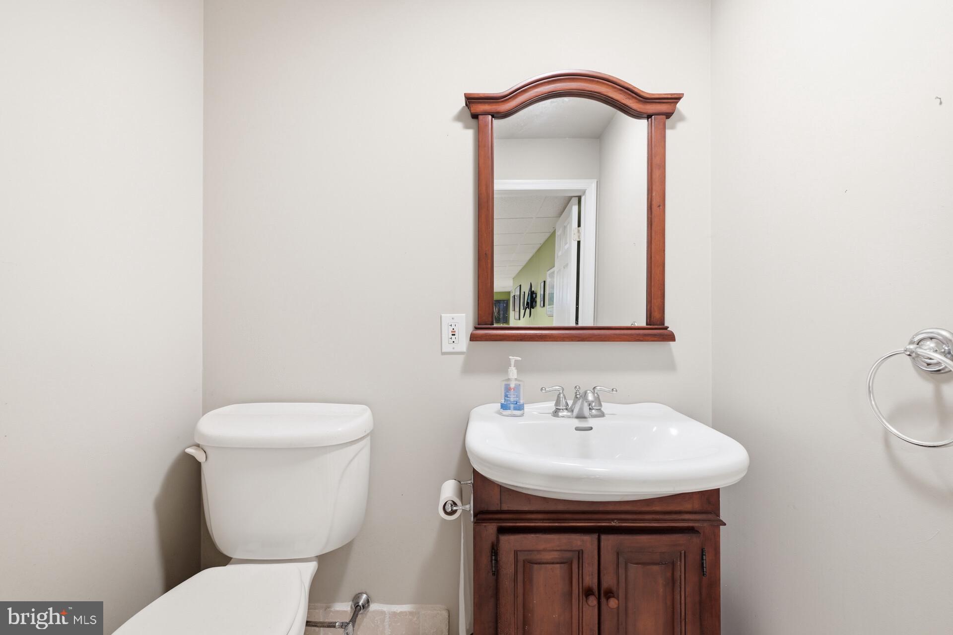 6950 UPPER YORK ROAD