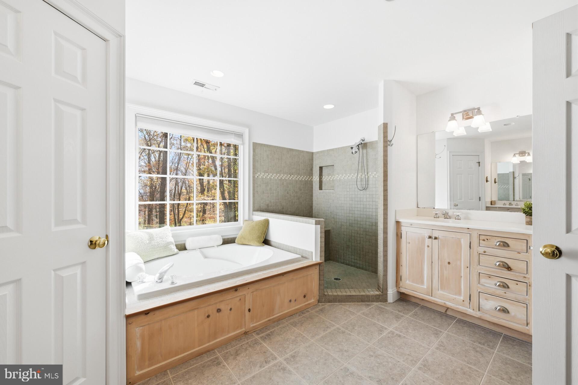 6950 UPPER YORK ROAD