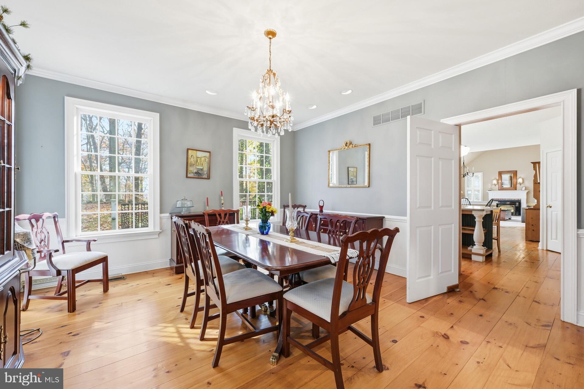 6950 UPPER YORK ROAD