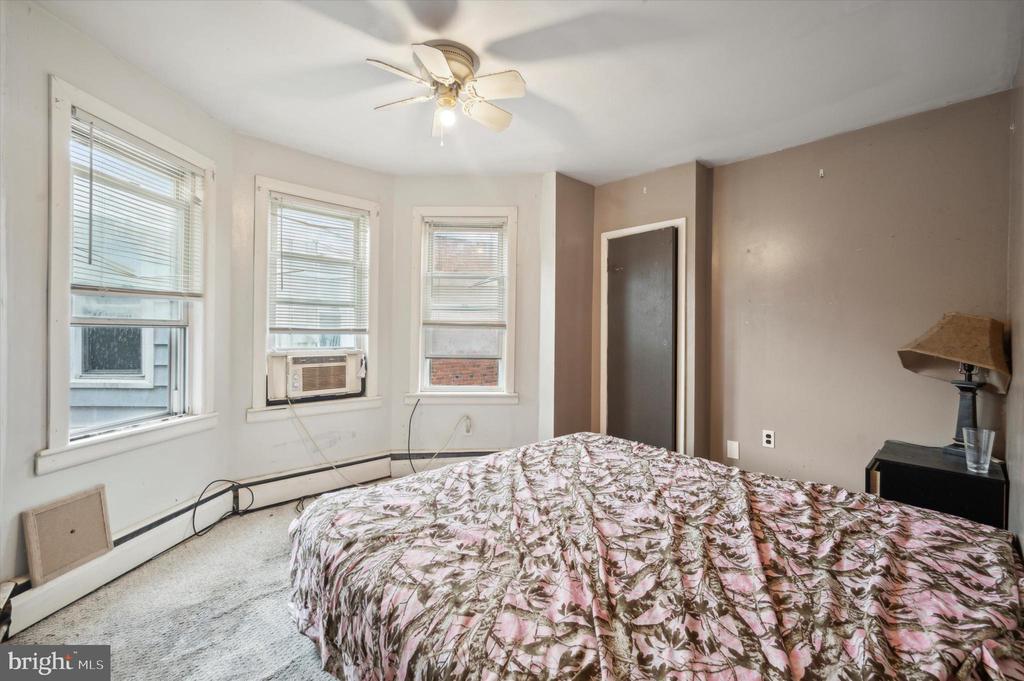 212 Pusey Ave