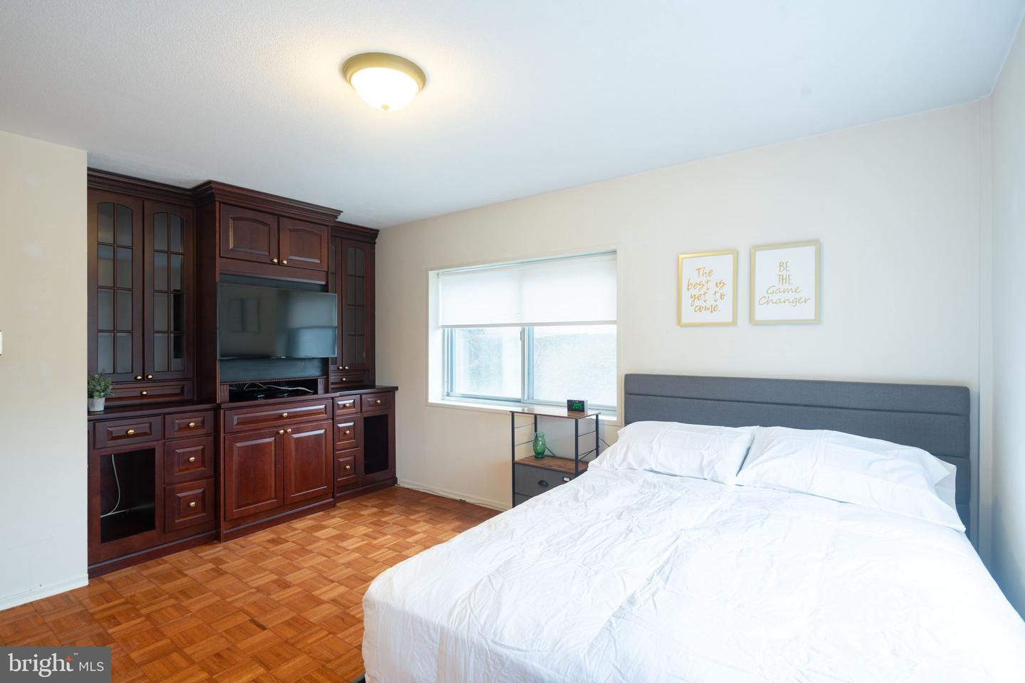 100 West Ave #106s
