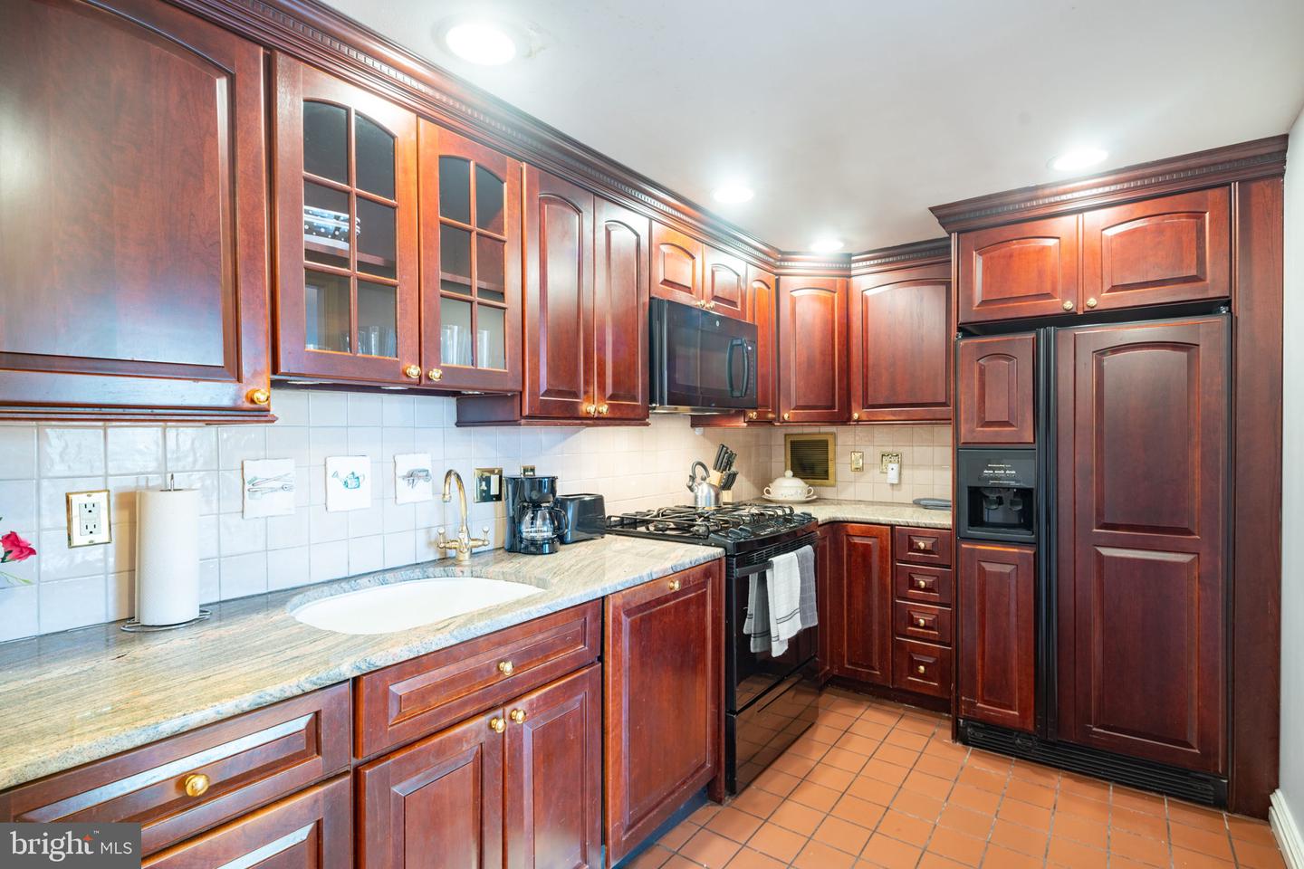 100 West Ave #106s