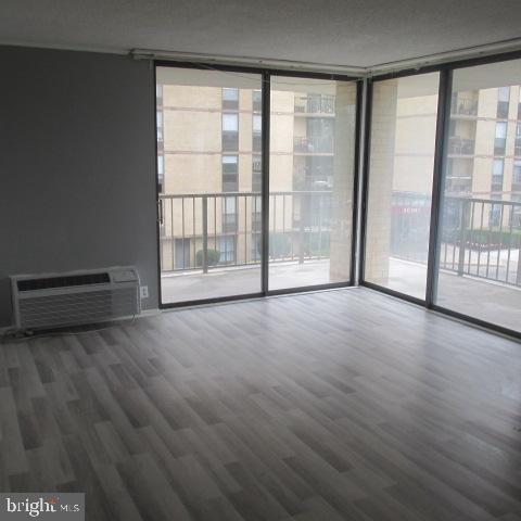 666 W Germantown Pike #2320
