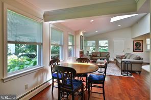 1157 Delene Rd