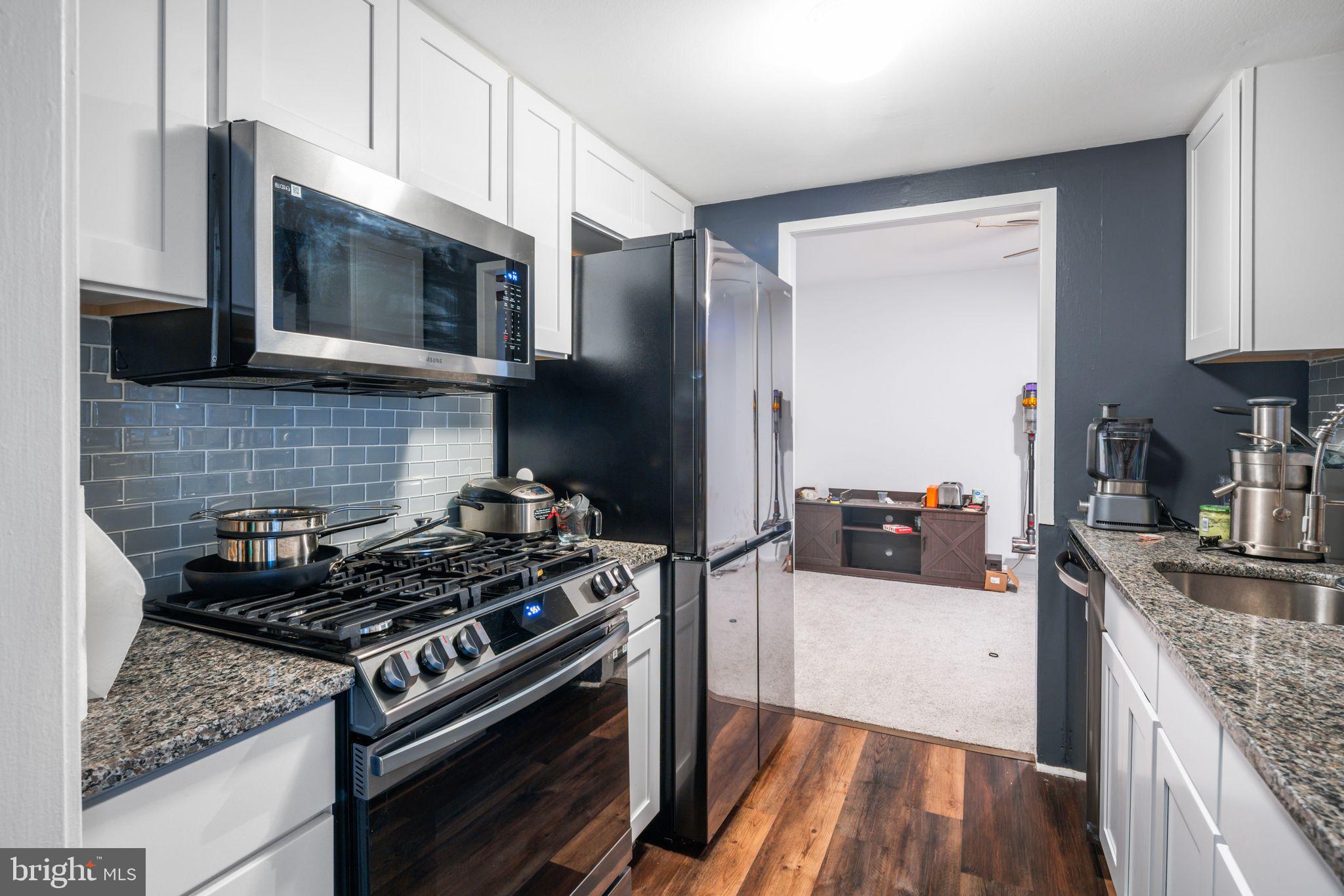 309 Florence Ave #112-N