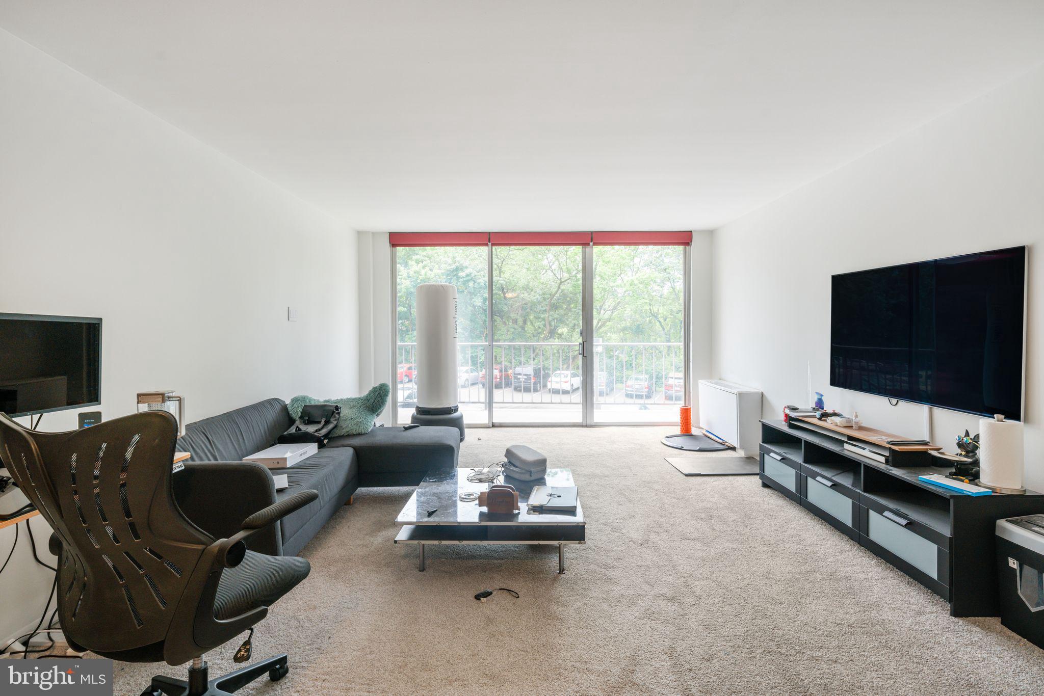 309 Florence Ave #112-N