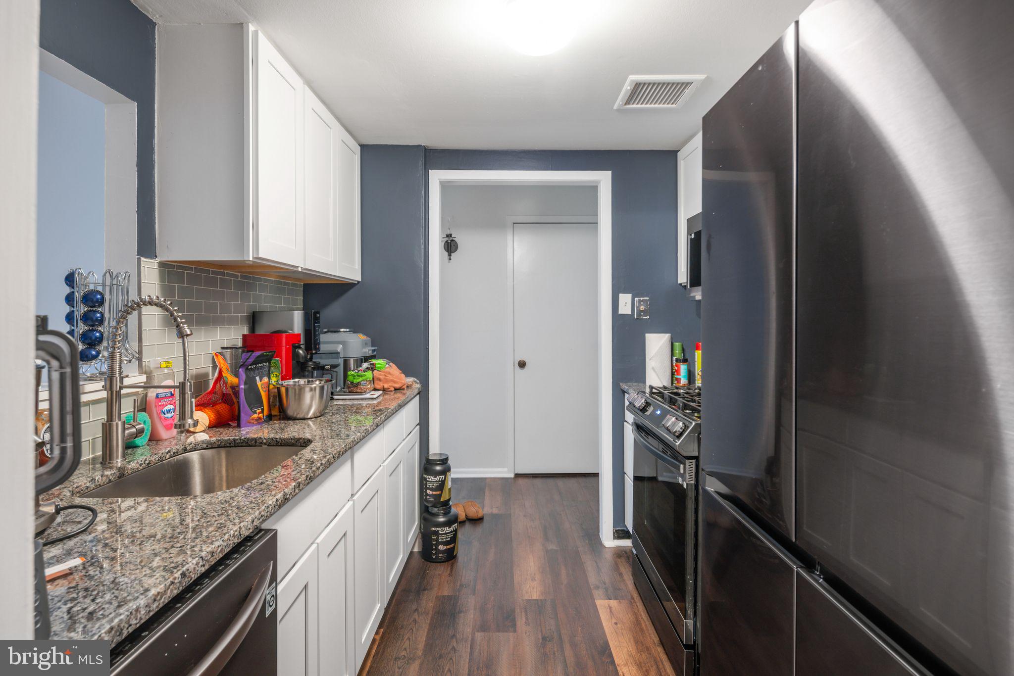 309 Florence Ave #112-N
