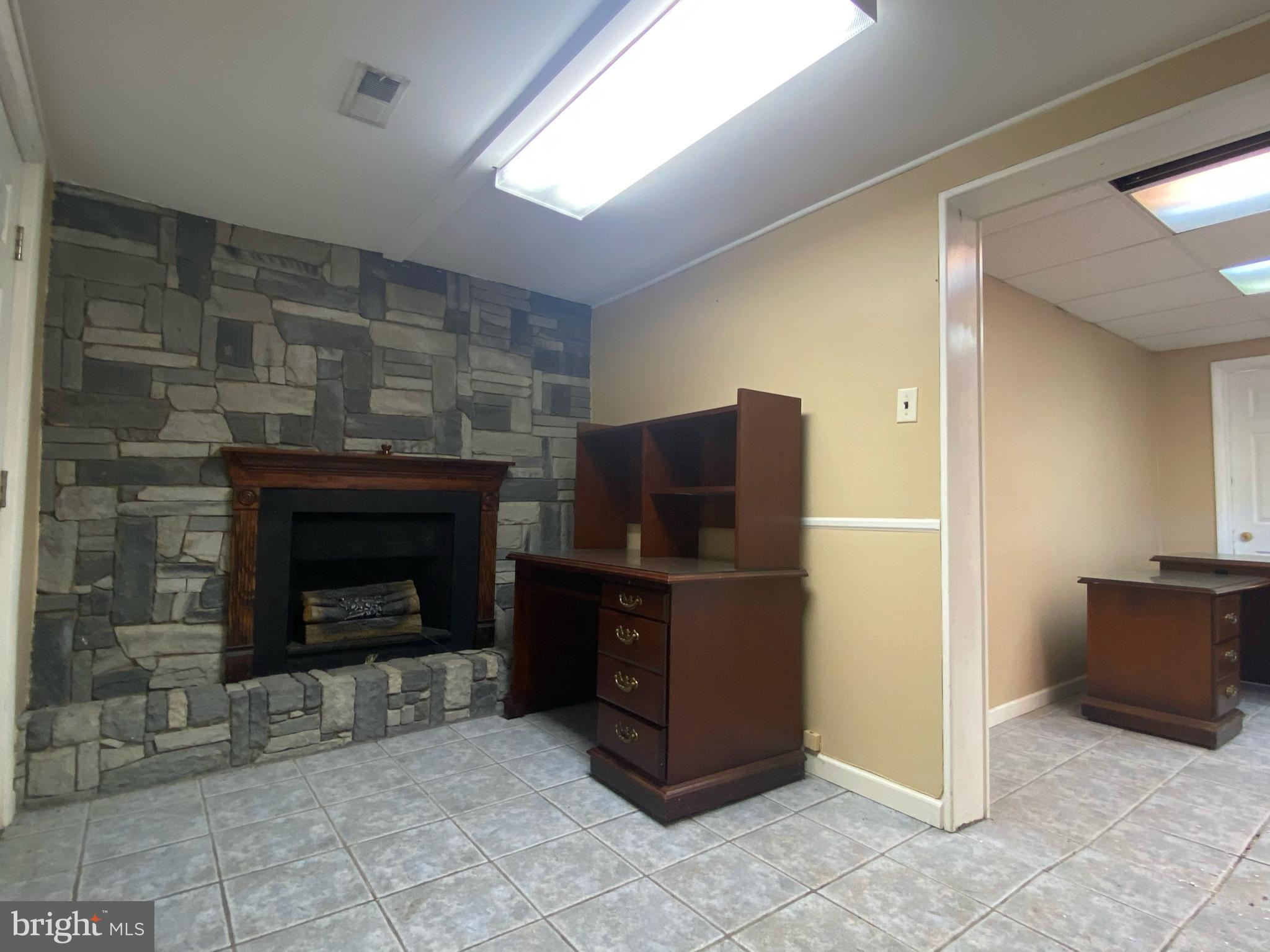707 Bethlehem Pike