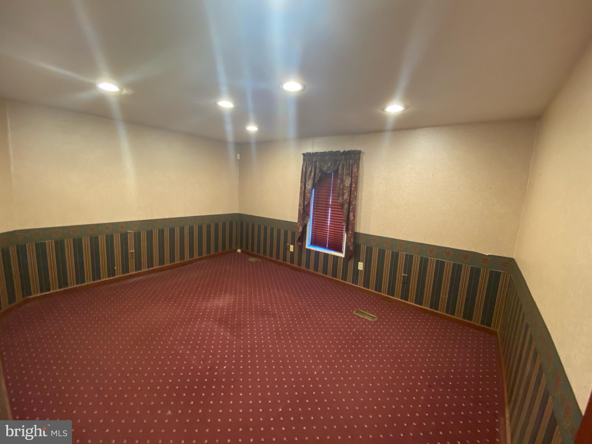 707 Bethlehem Pike