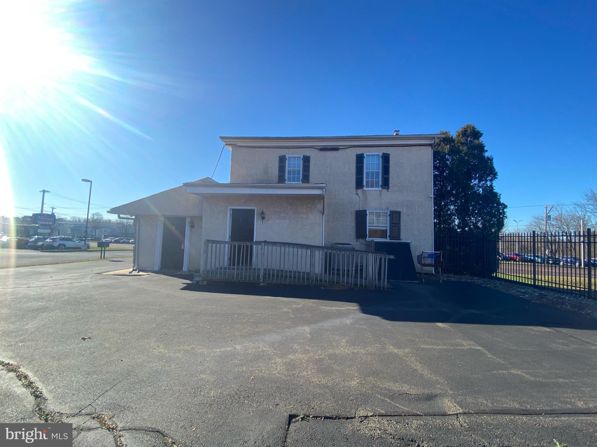 707 Bethlehem Pike