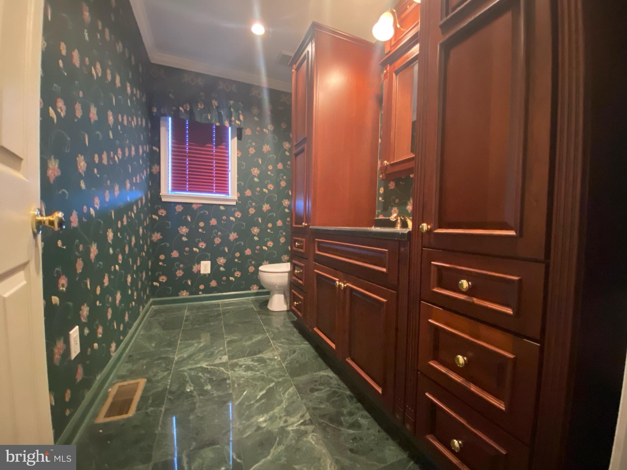 707 Bethlehem Pike