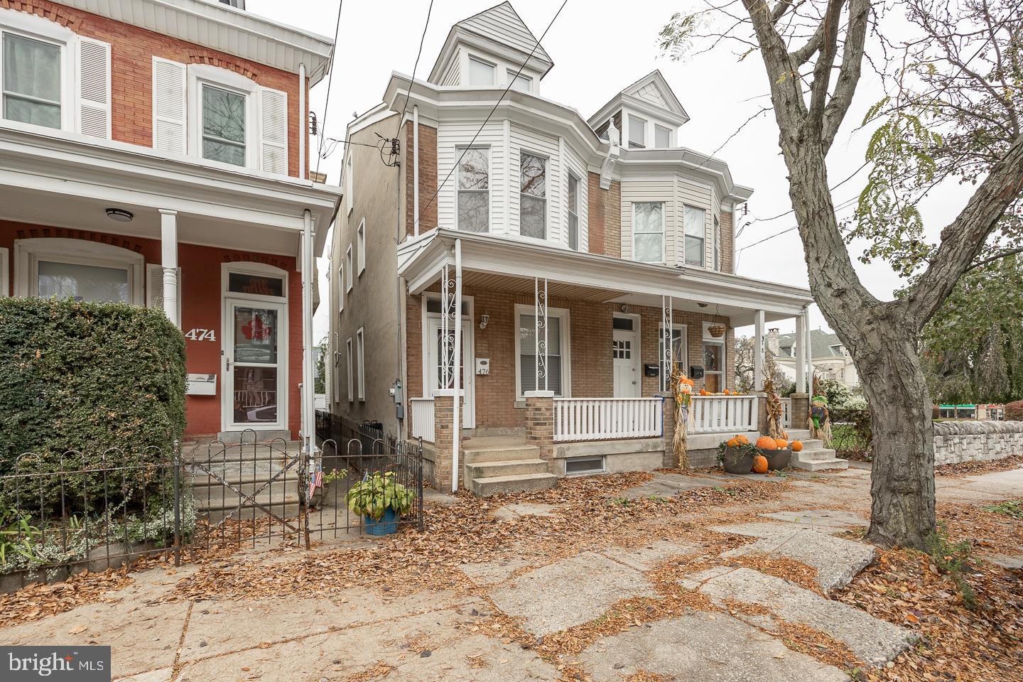 476 Monastery Ave