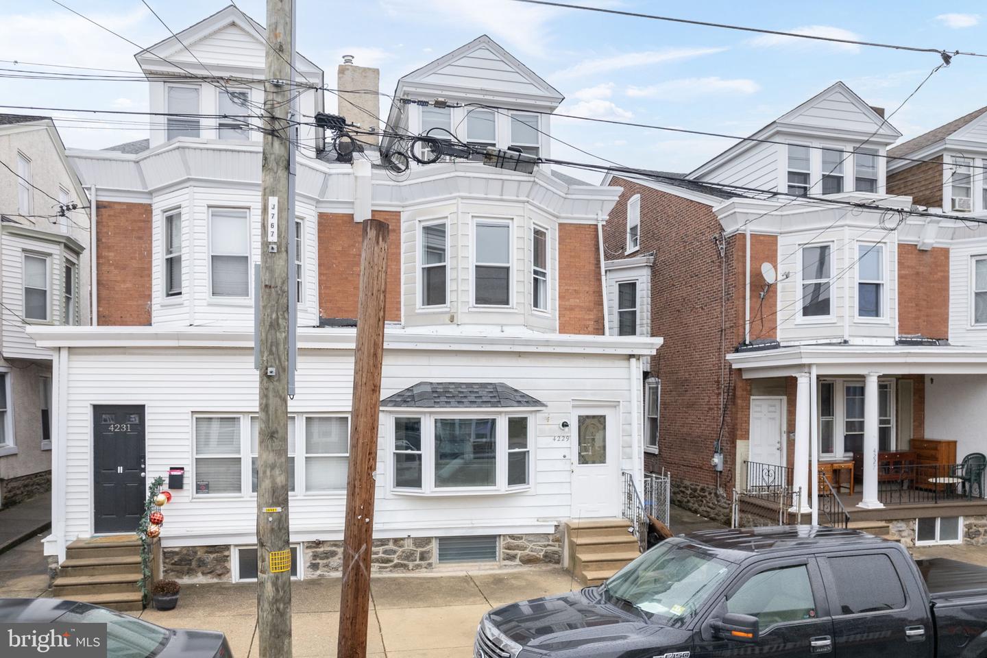 4229 Manayunk Ave