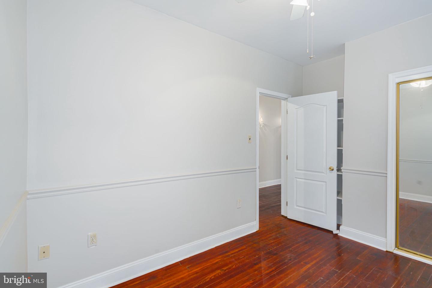 4229 Manayunk Ave