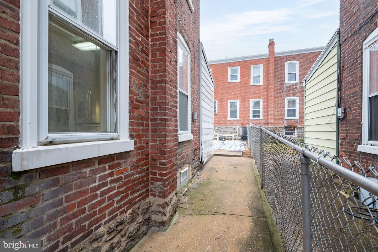 4229 Manayunk Ave