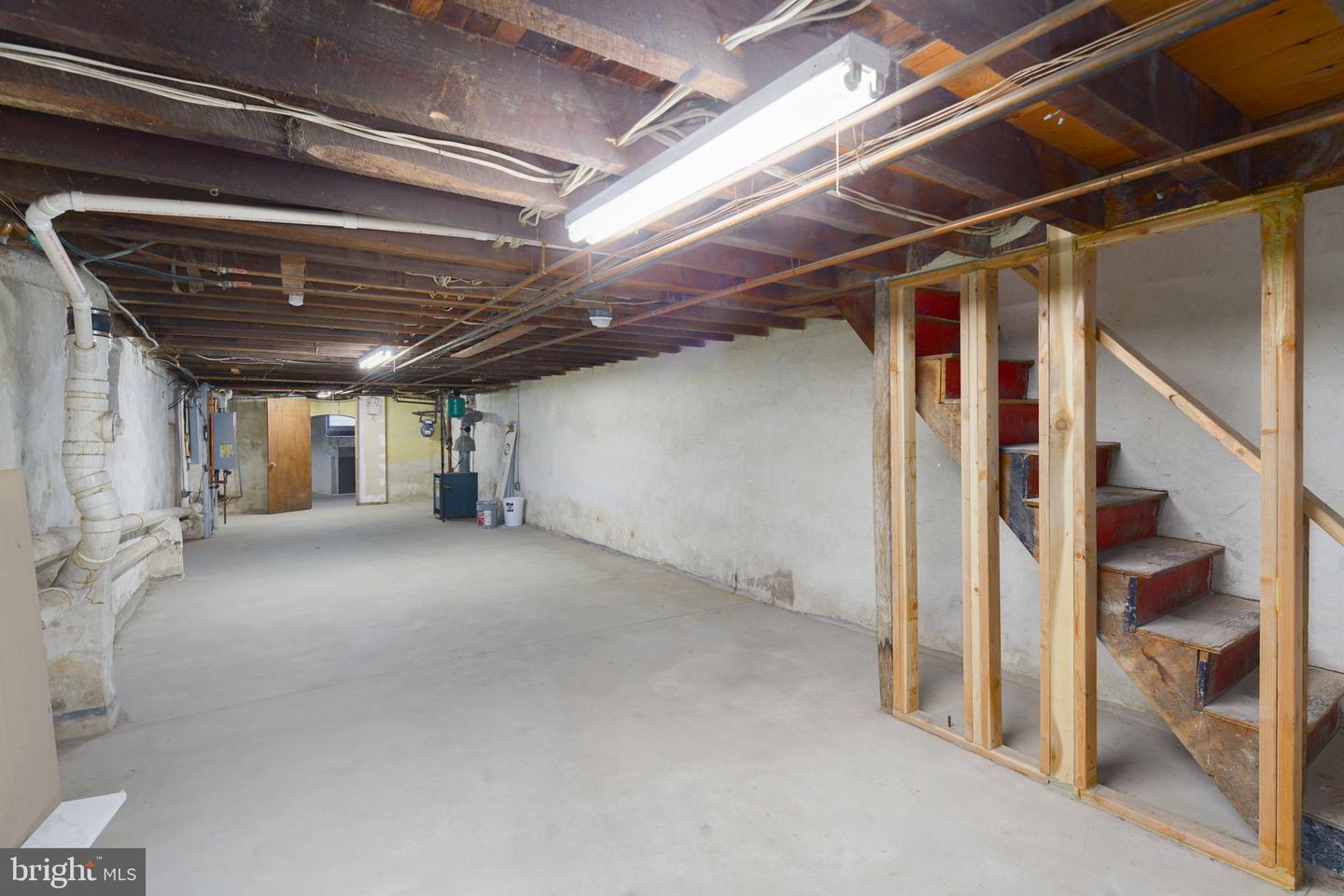 4229 Manayunk Ave