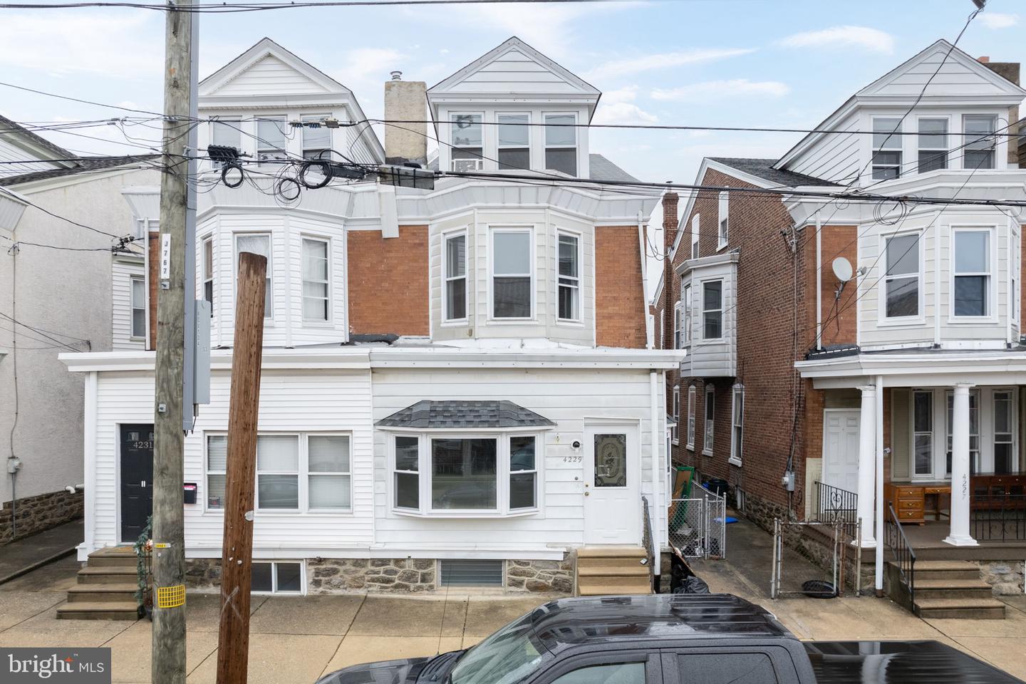 4229 Manayunk Ave