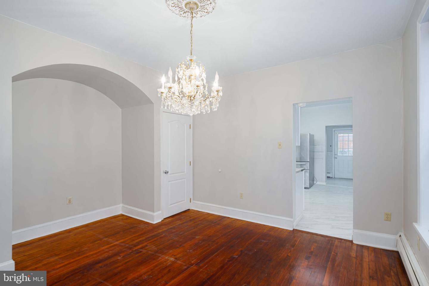 4229 Manayunk Ave