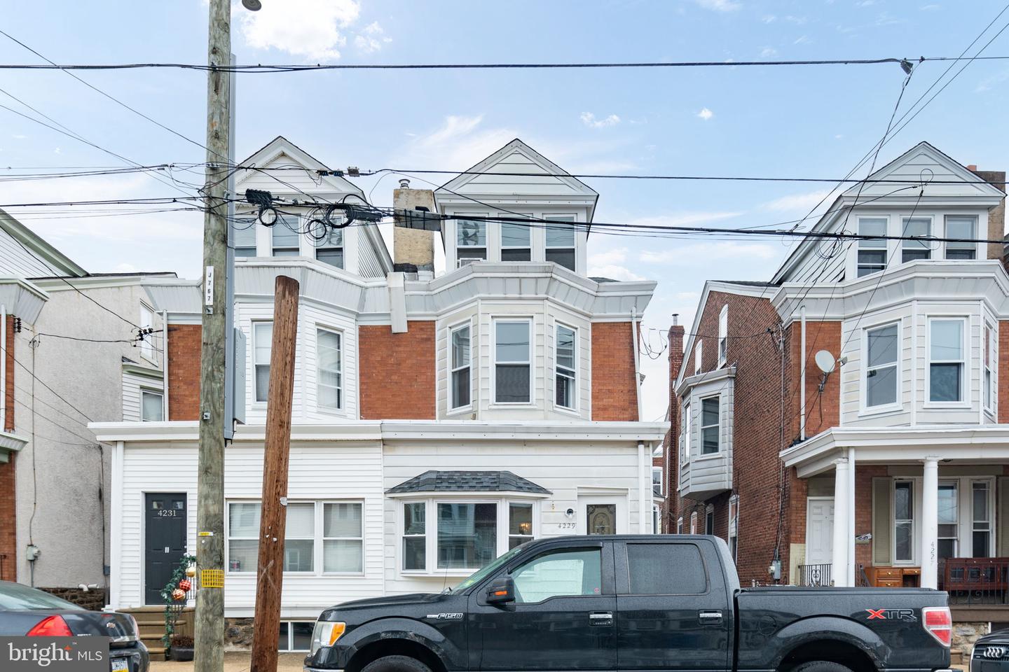 4229 Manayunk Ave