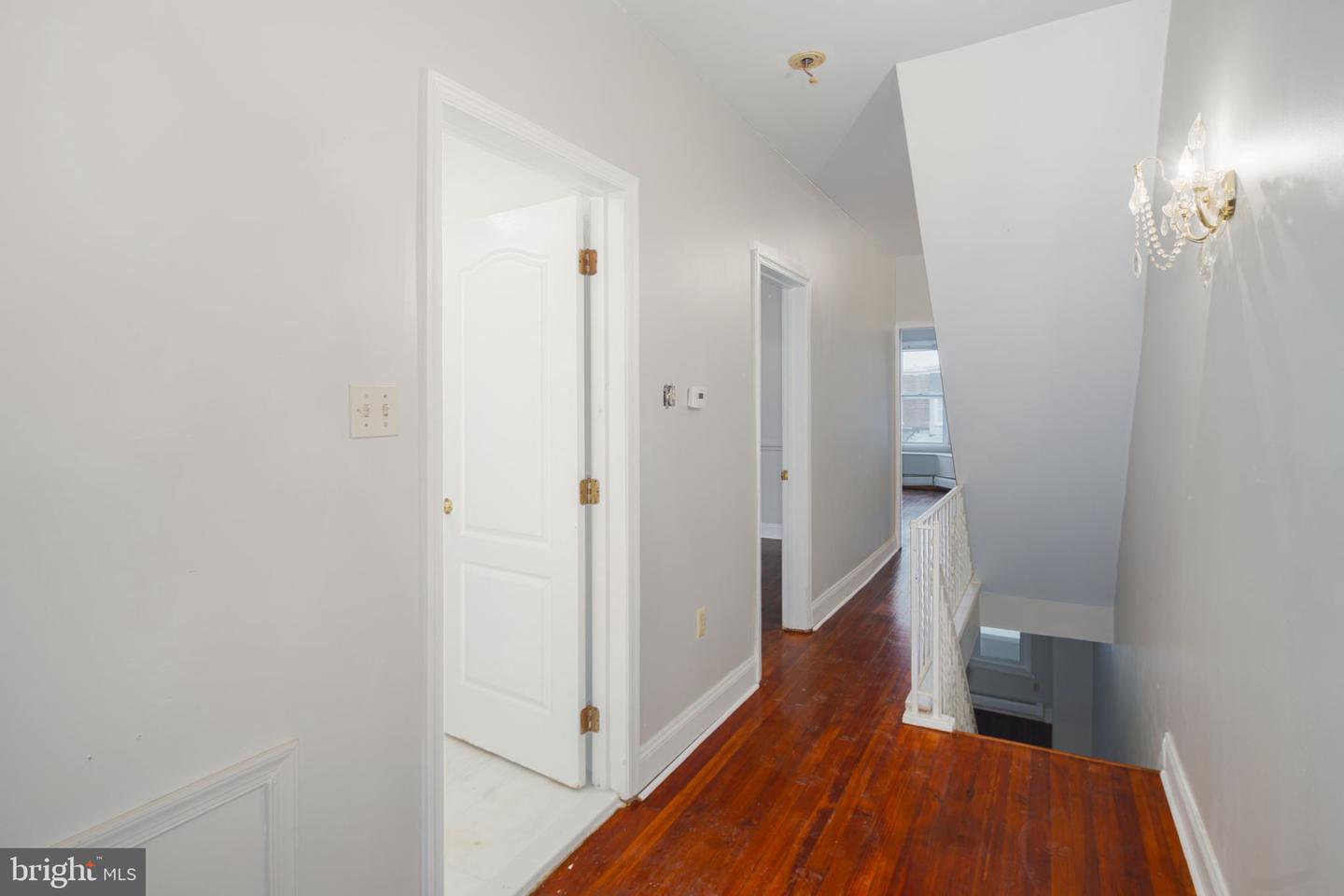 4229 Manayunk Ave