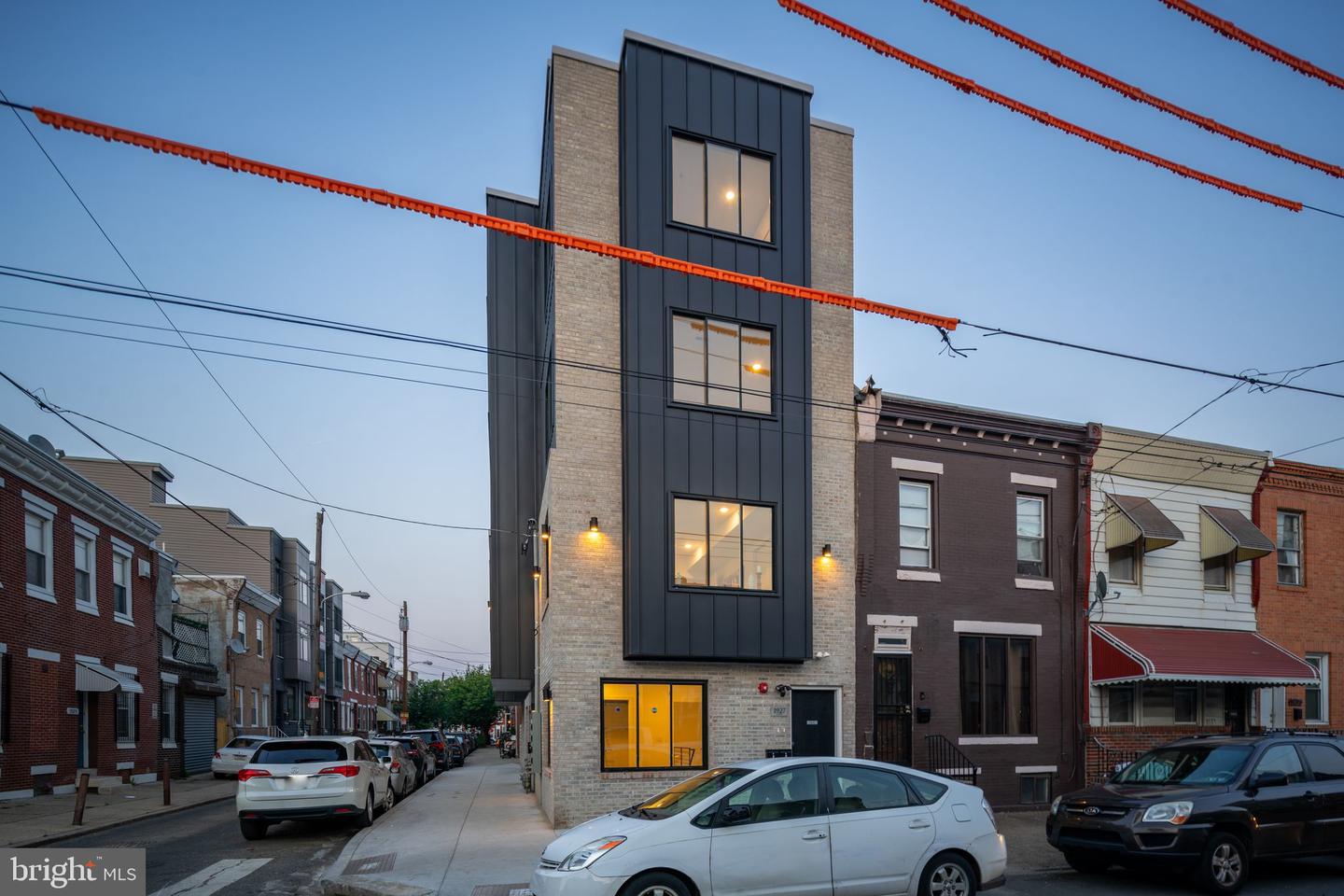 1927 S 5th St #2