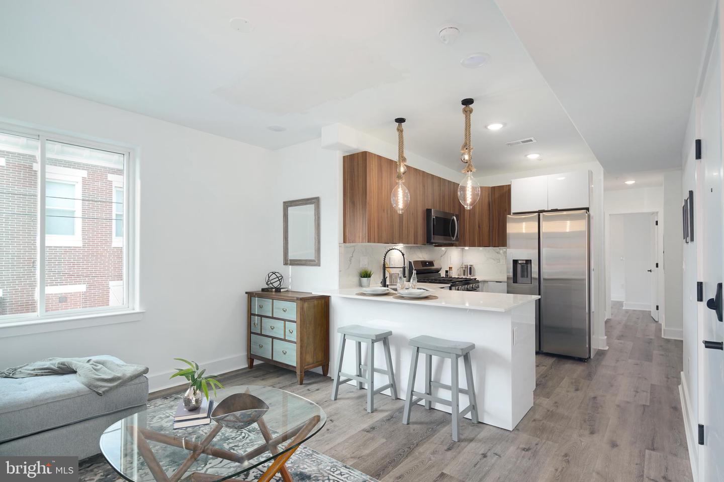 1927 S 5th St #2
