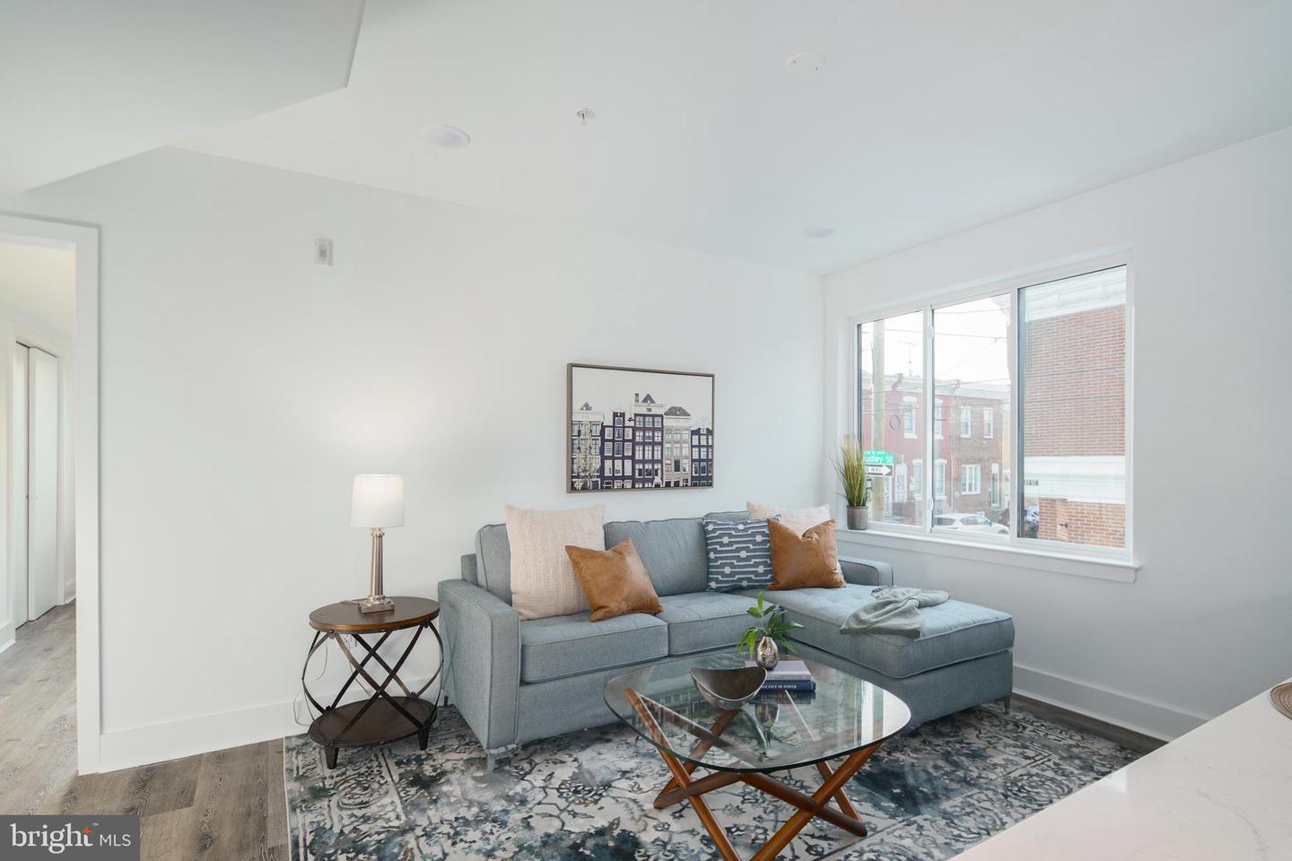 1927 S 5th St #2