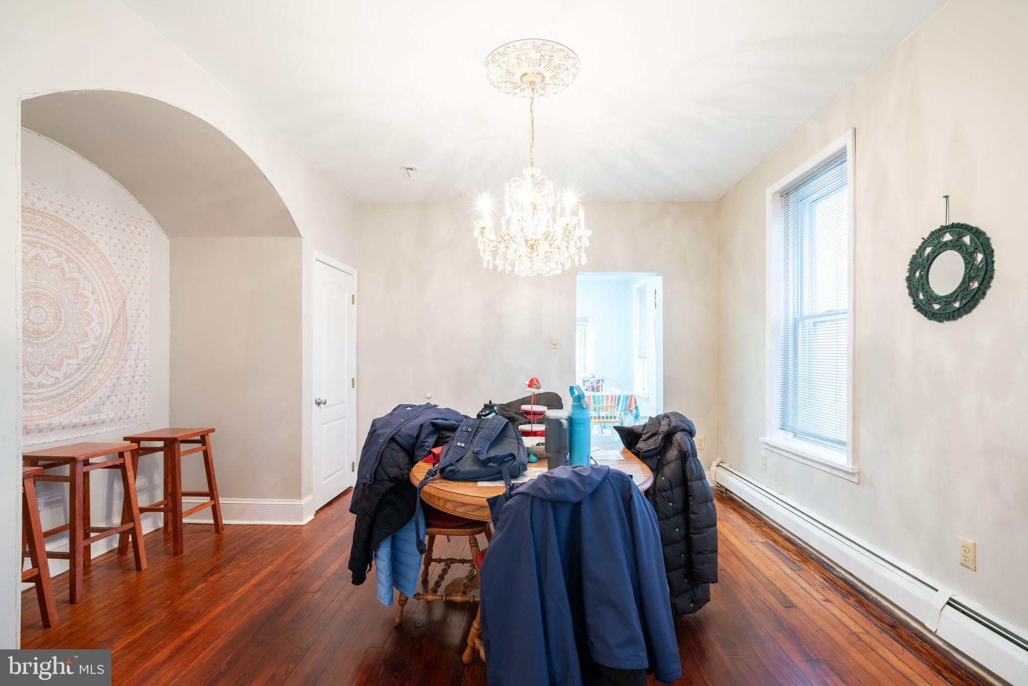 4229 Manayunk Ave