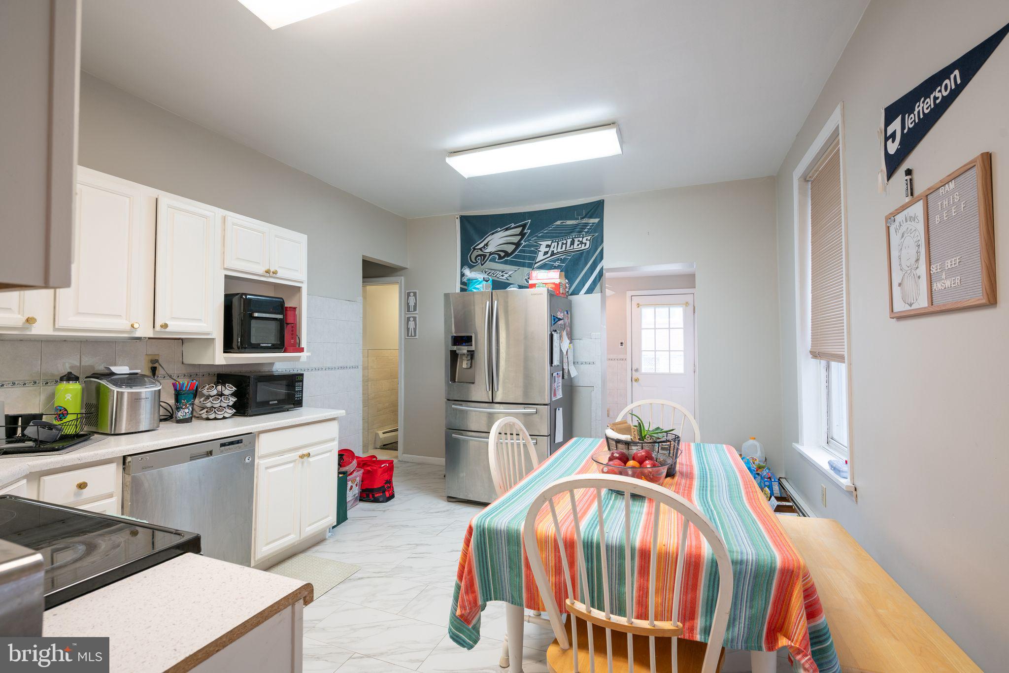 4229 Manayunk Ave