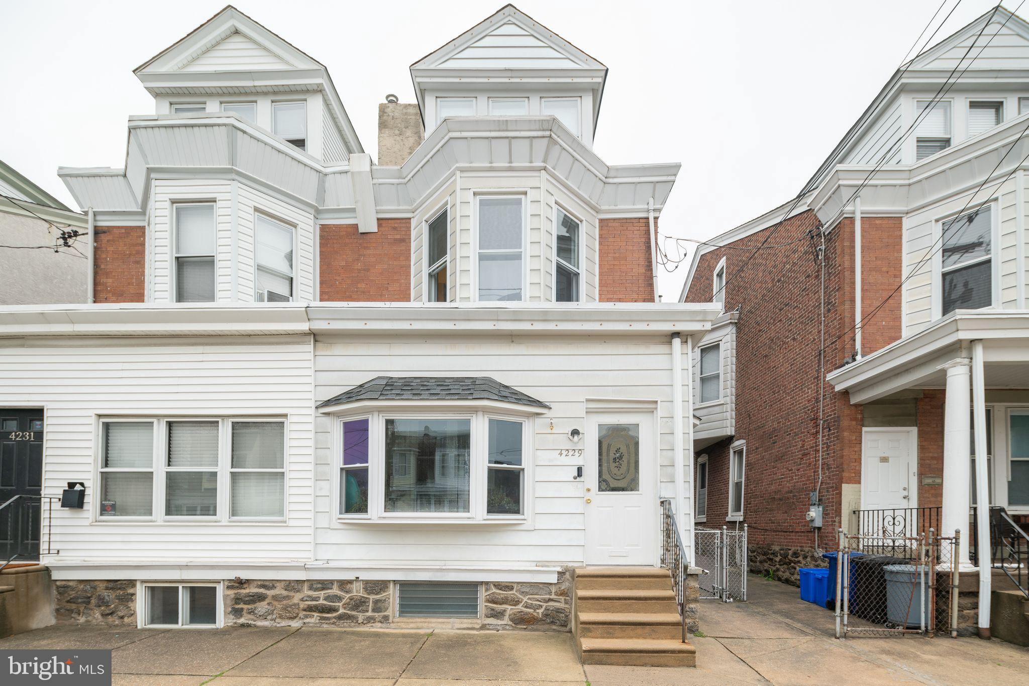 4229 Manayunk Ave