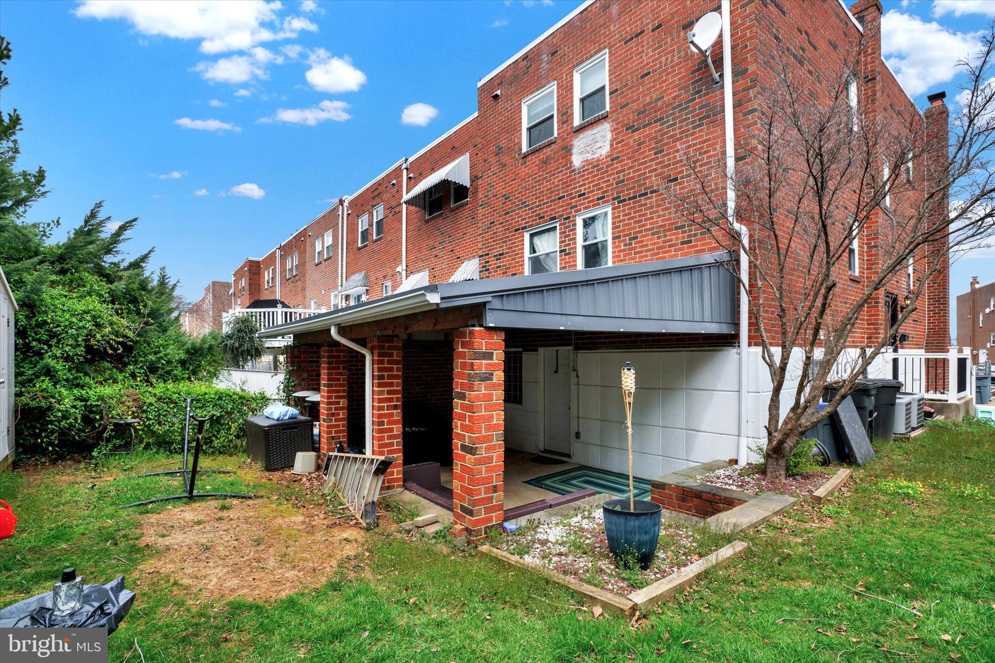 4134 Carteret Dr