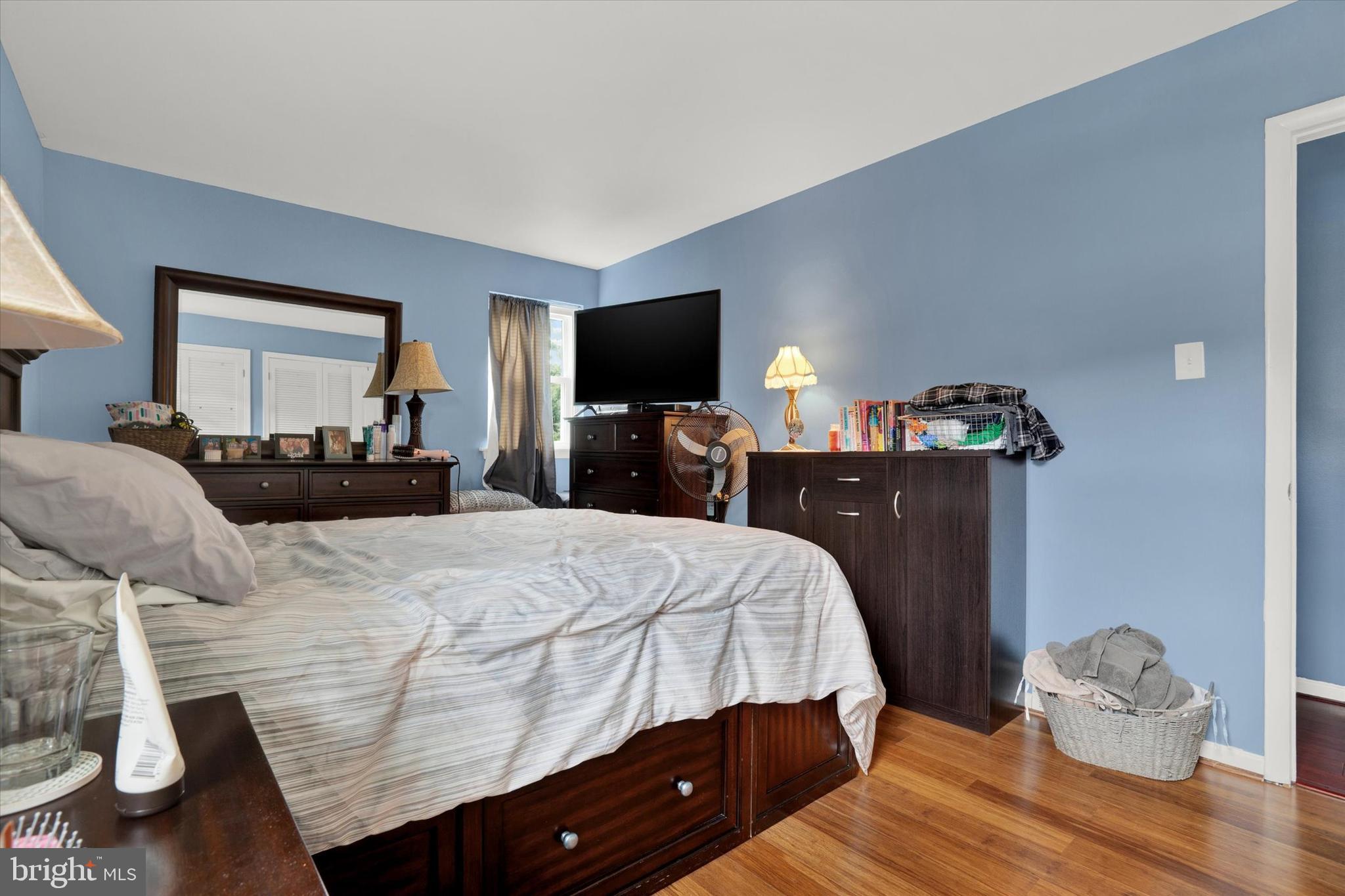 4134 Carteret Dr