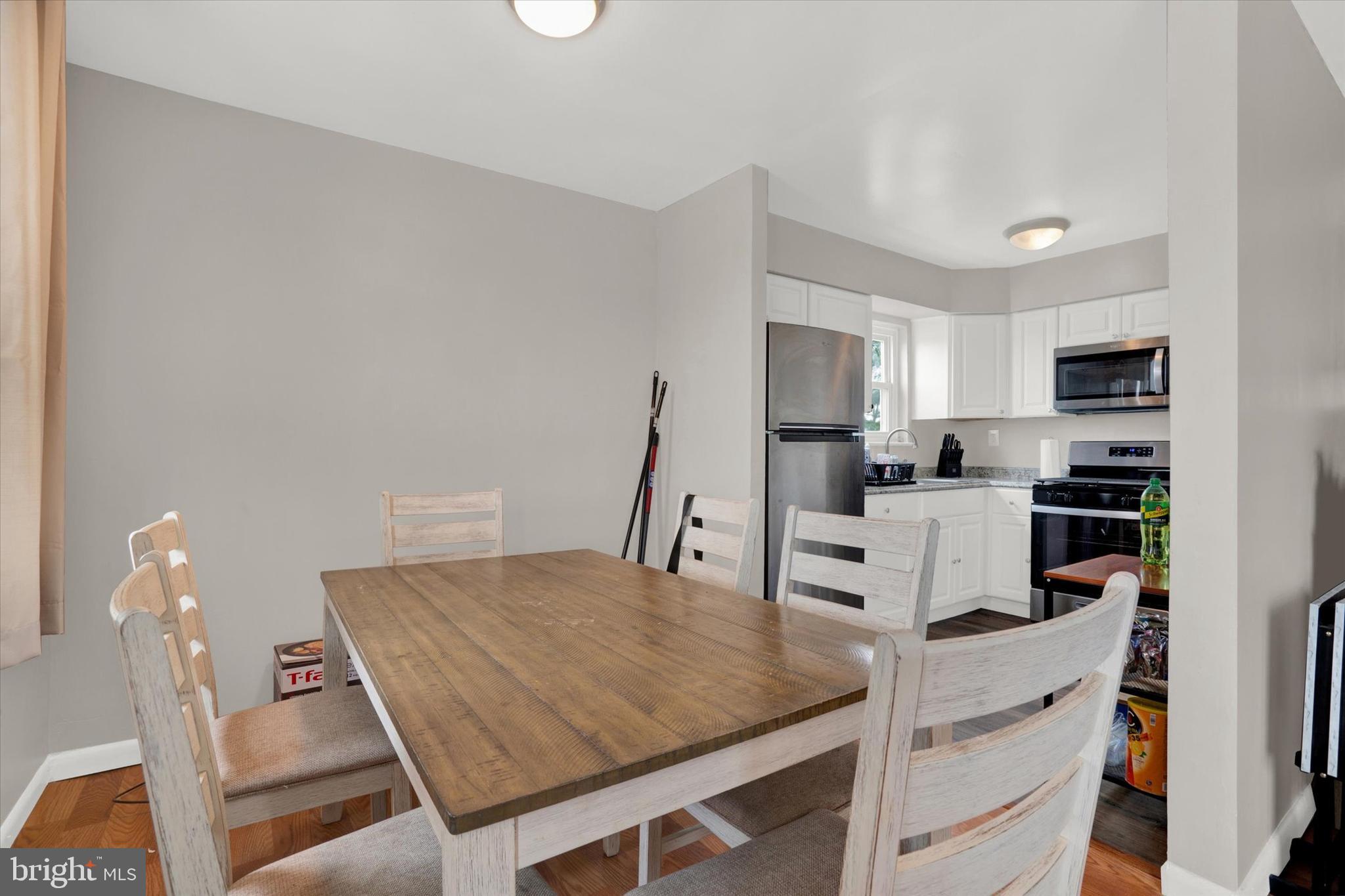 4134 Carteret Dr