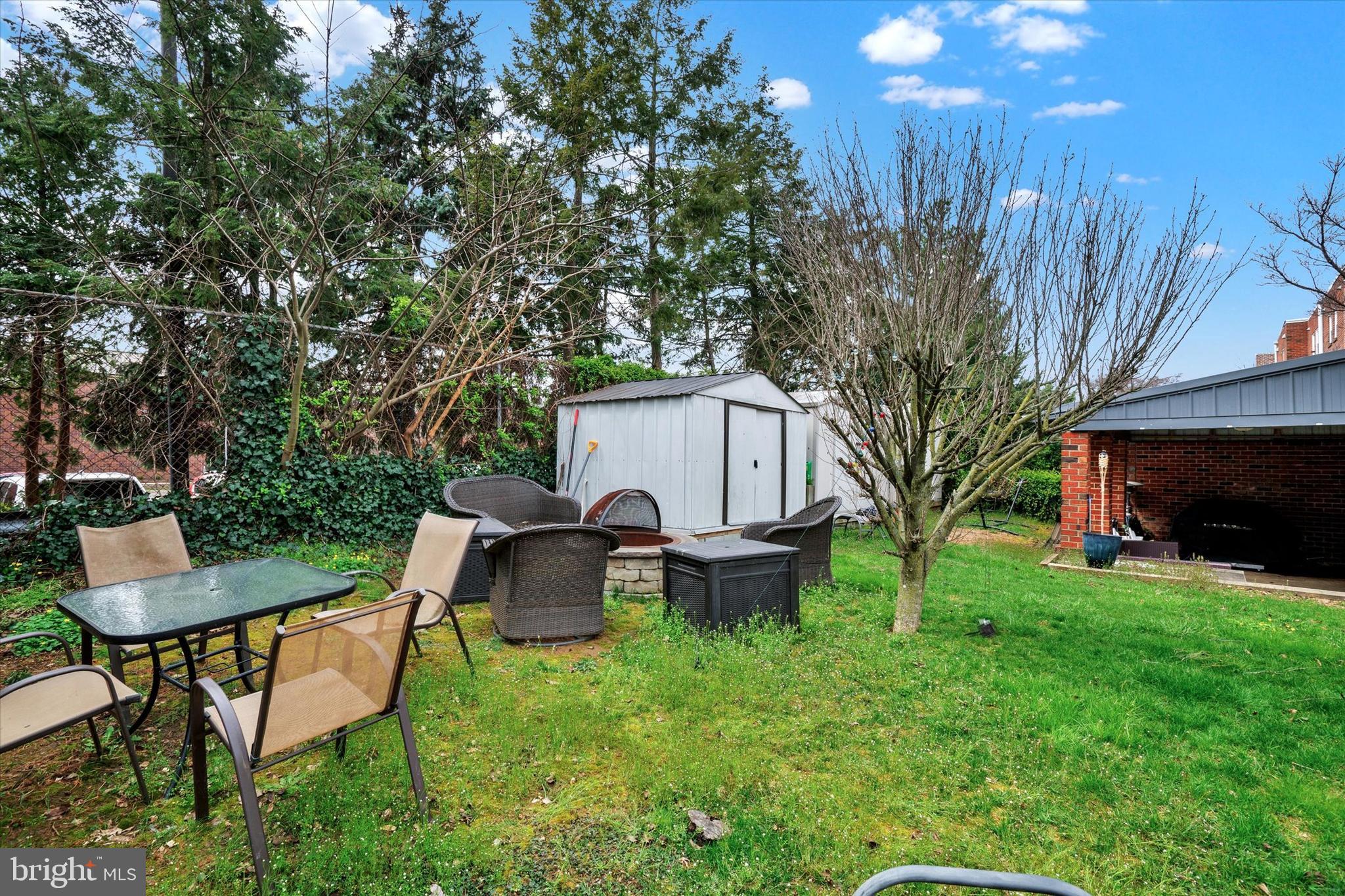 4134 Carteret Dr