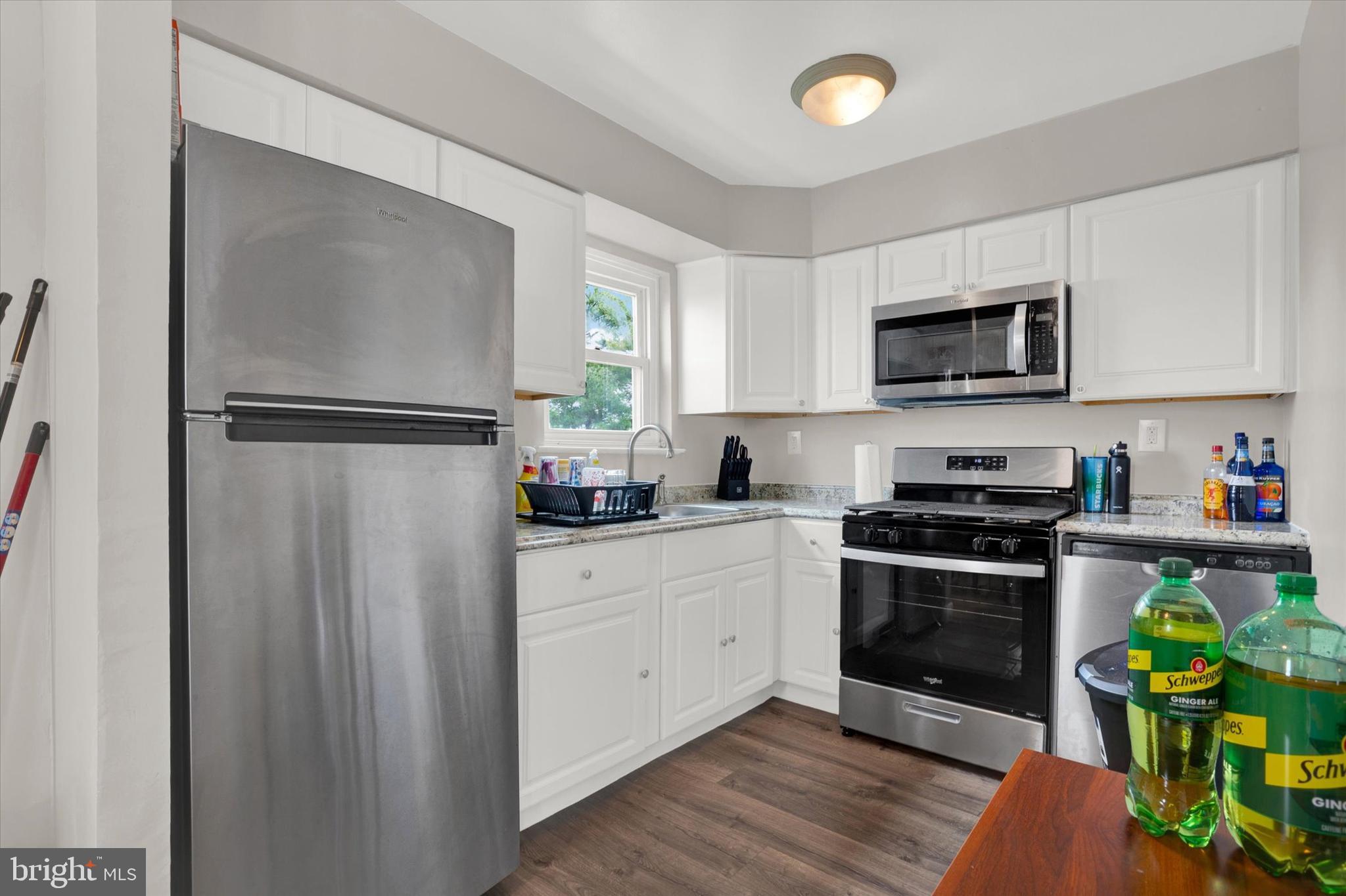 4134 Carteret Dr