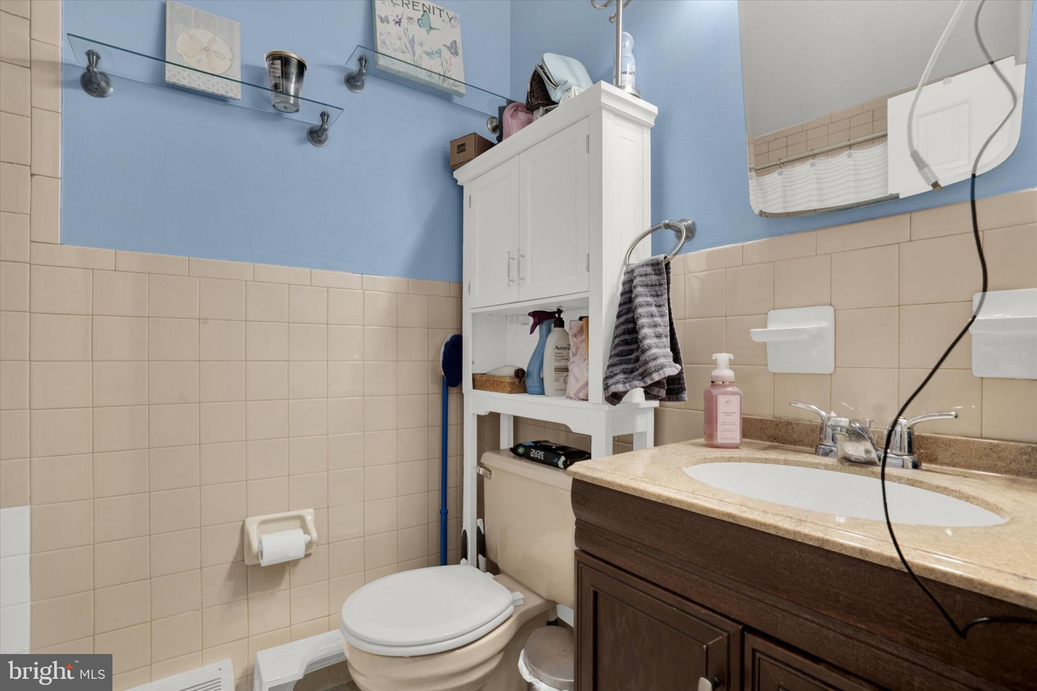4134 Carteret Dr