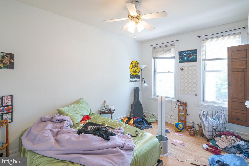1212 S 46th St