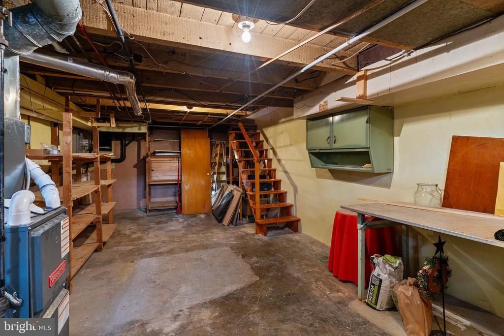 2119 S Hancock St